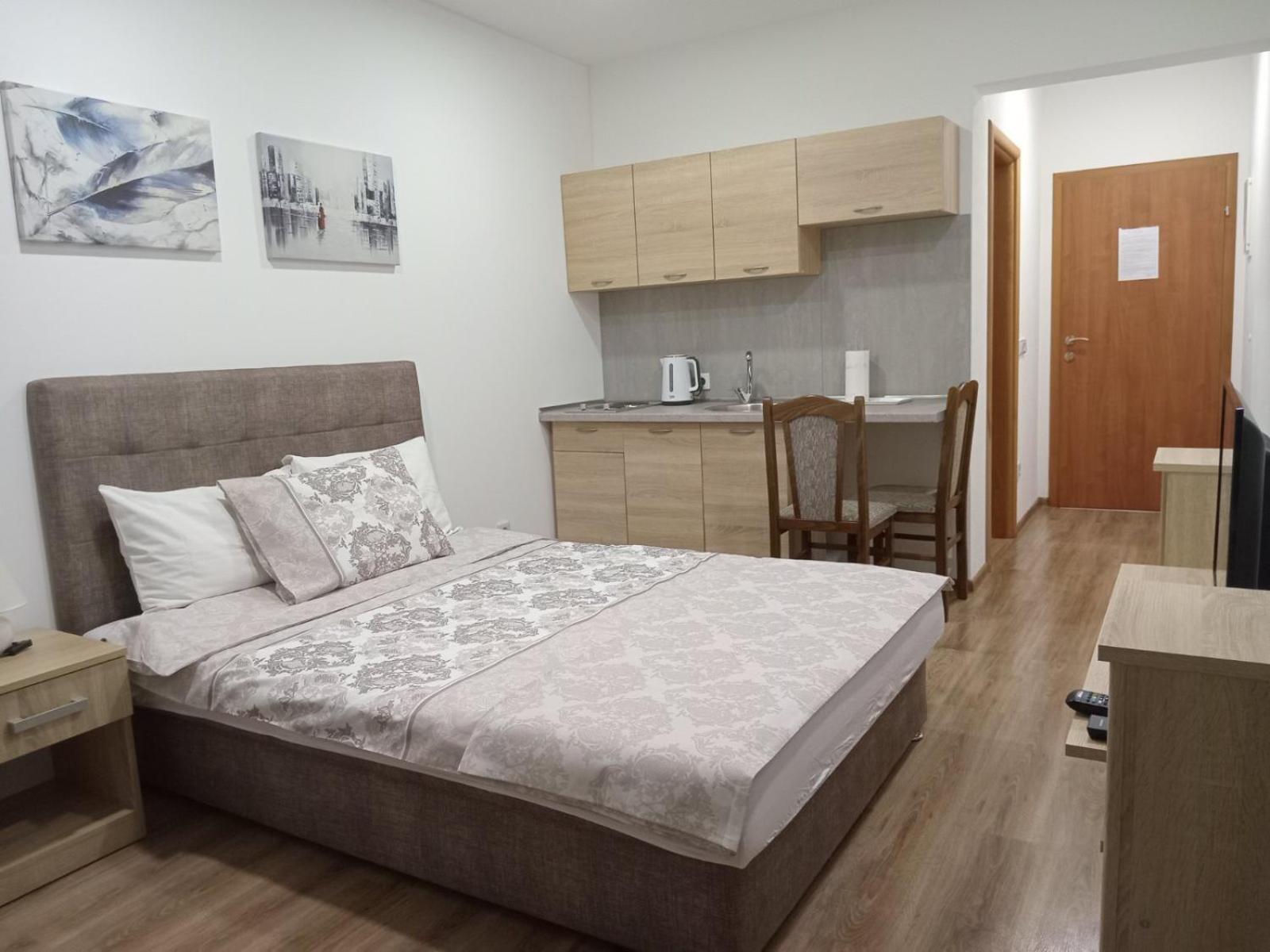 Apartments Karic Aerodrom Tuzla Dubrave Gornje Esterno foto